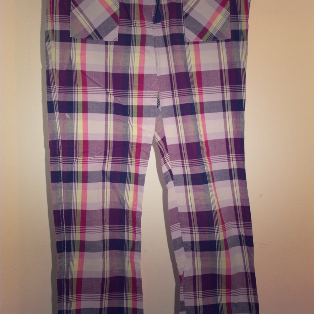 Aeropostale Capri Pants